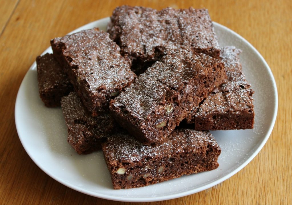 chocolate brownies, brownies, cake